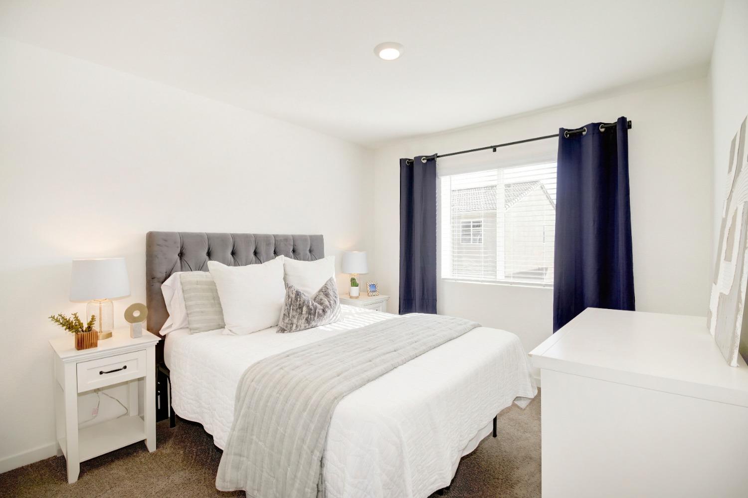 5241 Star Dance Circle