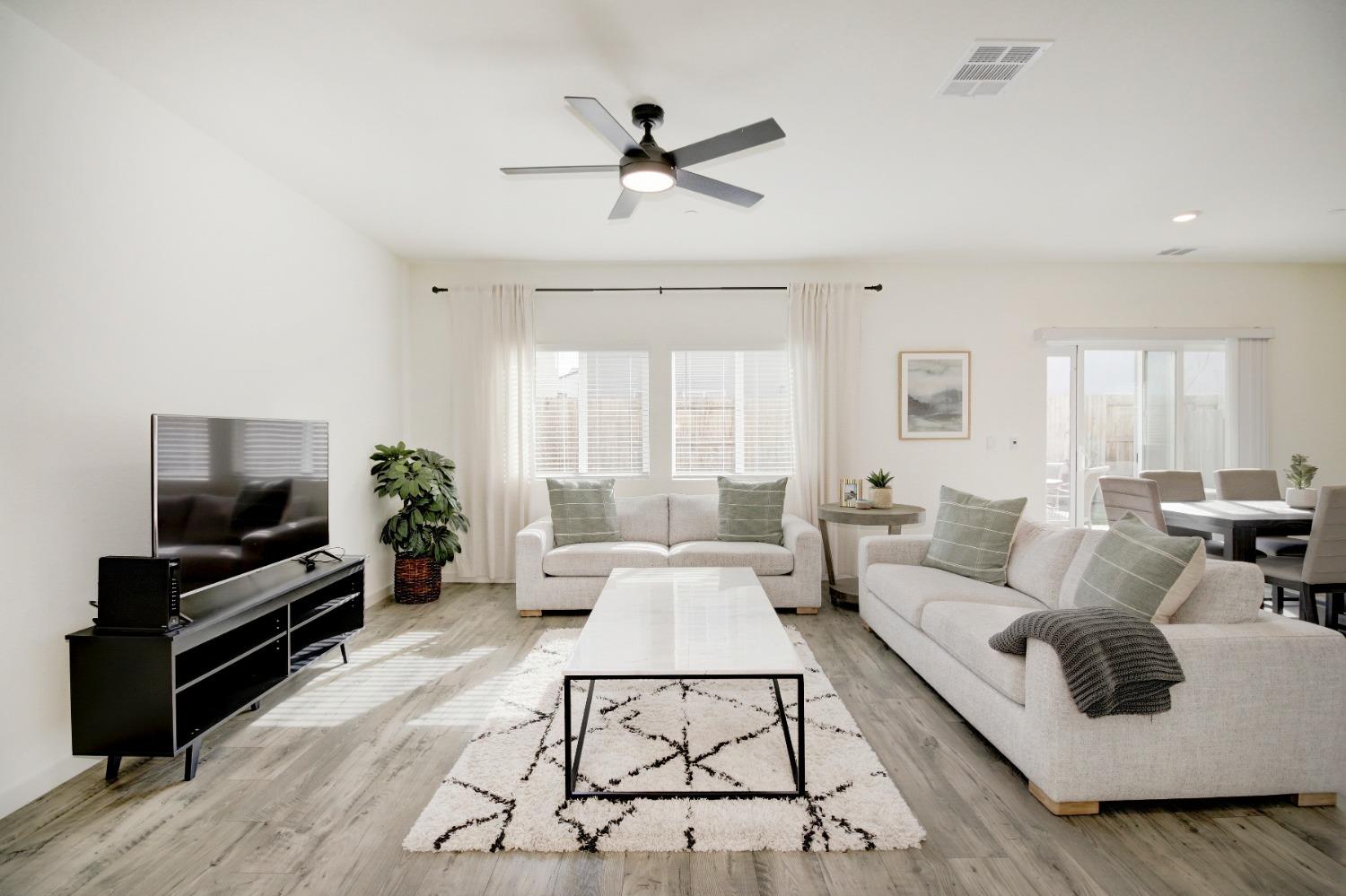 5241 Star Dance Circle