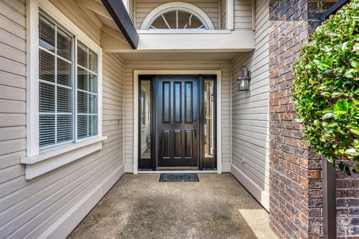 5606 Montclair Circle