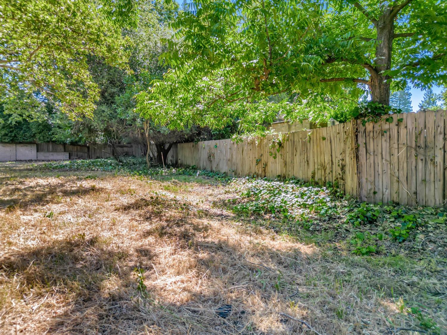 8091 Village Estates Lane