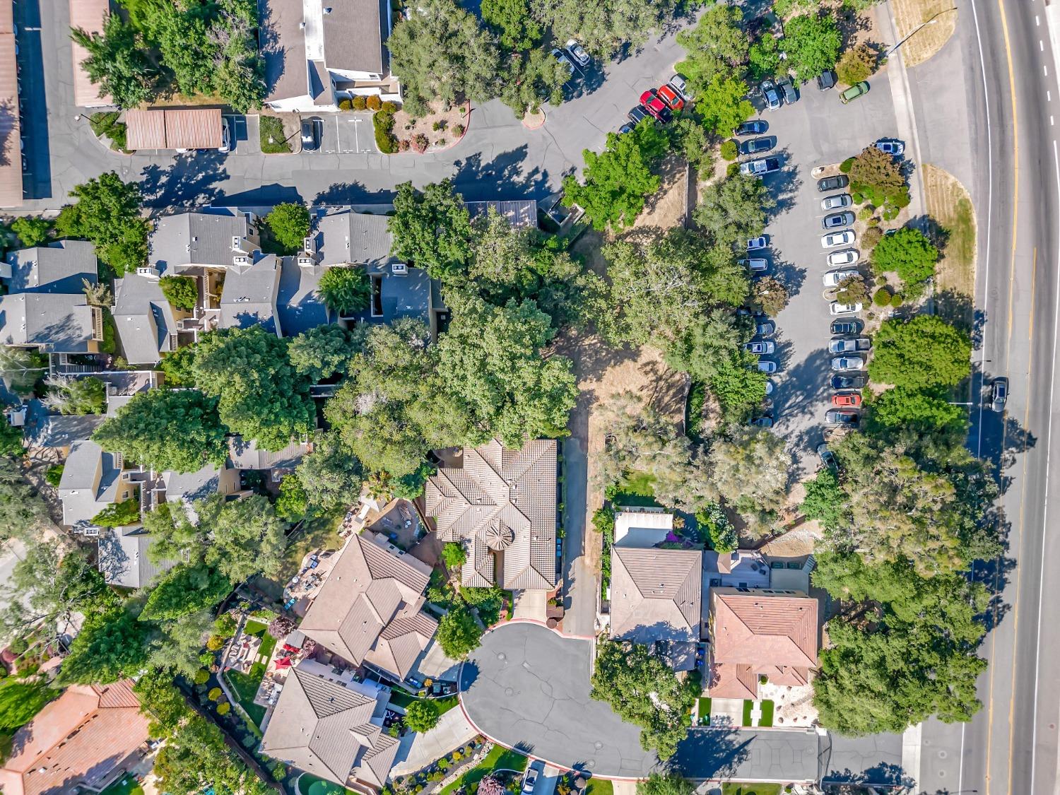 8091 Village Estates Lane