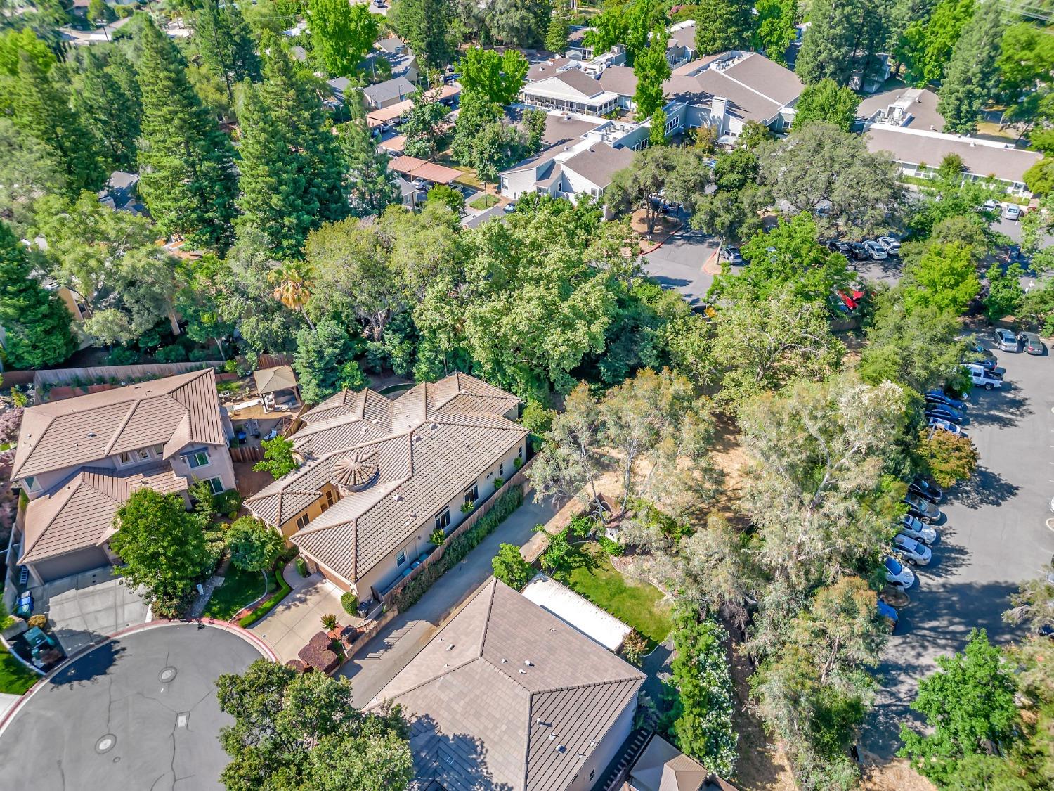 8091 Village Estates Lane