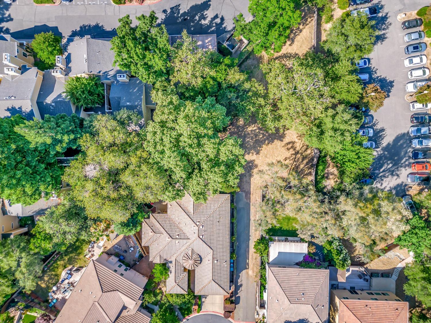 8091 Village Estates Lane