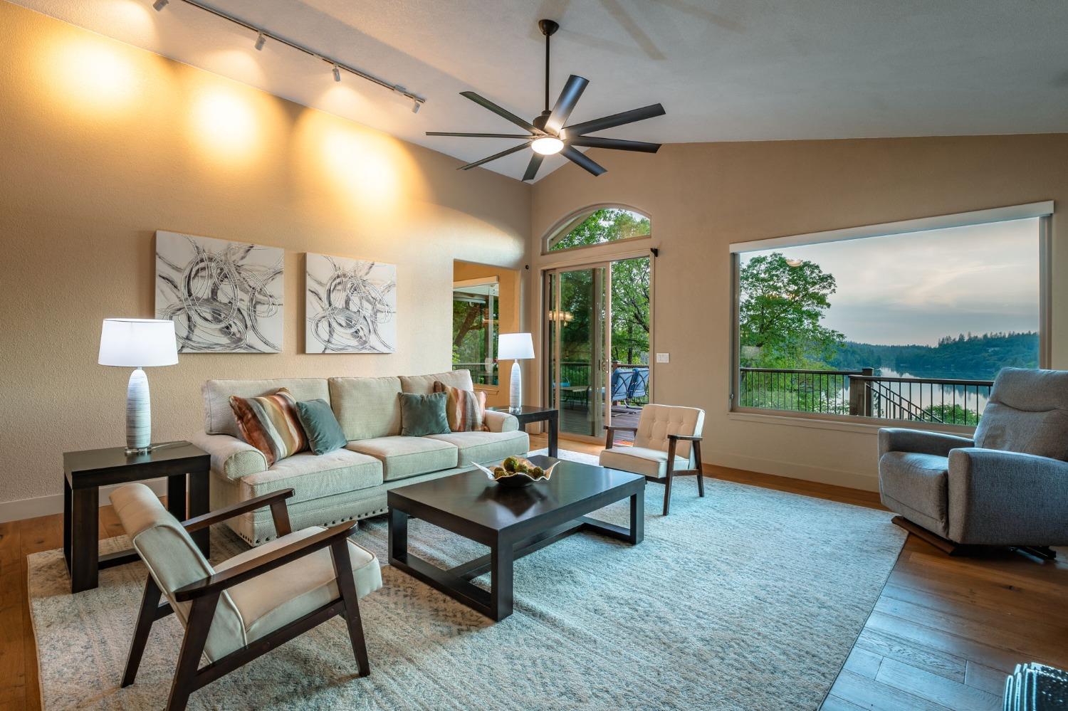 2555 Lake Van Giesen Road