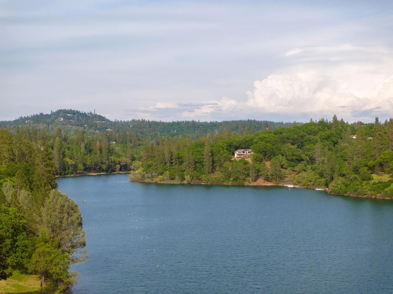 2555 Lake Van Giesen Road