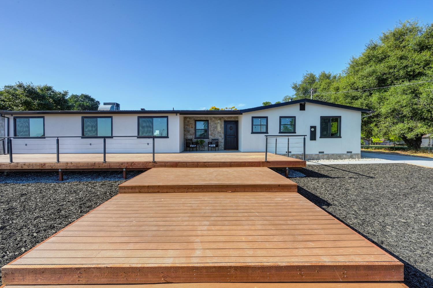 12445 Ladd Lane