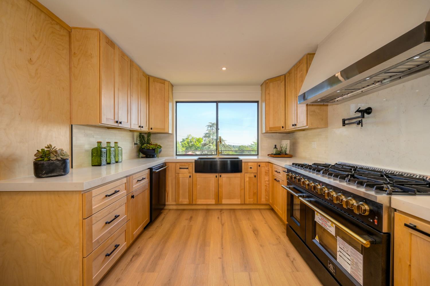 12445 Ladd Lane