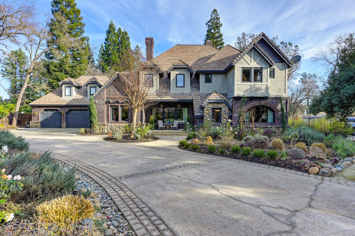 8060 Shelborne Drive