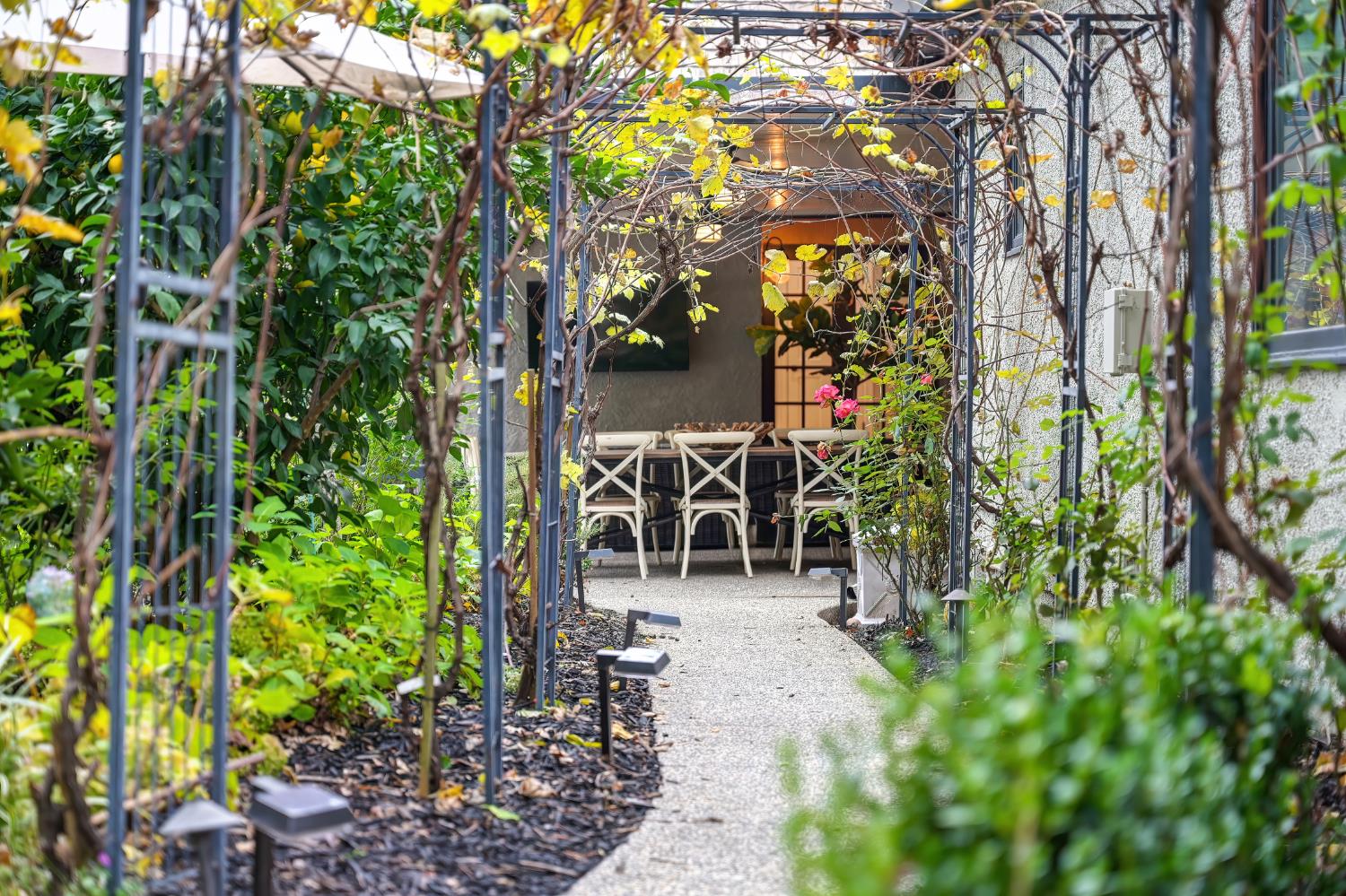 8060 Shelborne Drive