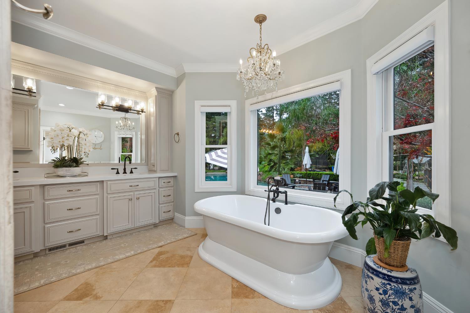 8060 Shelborne Drive