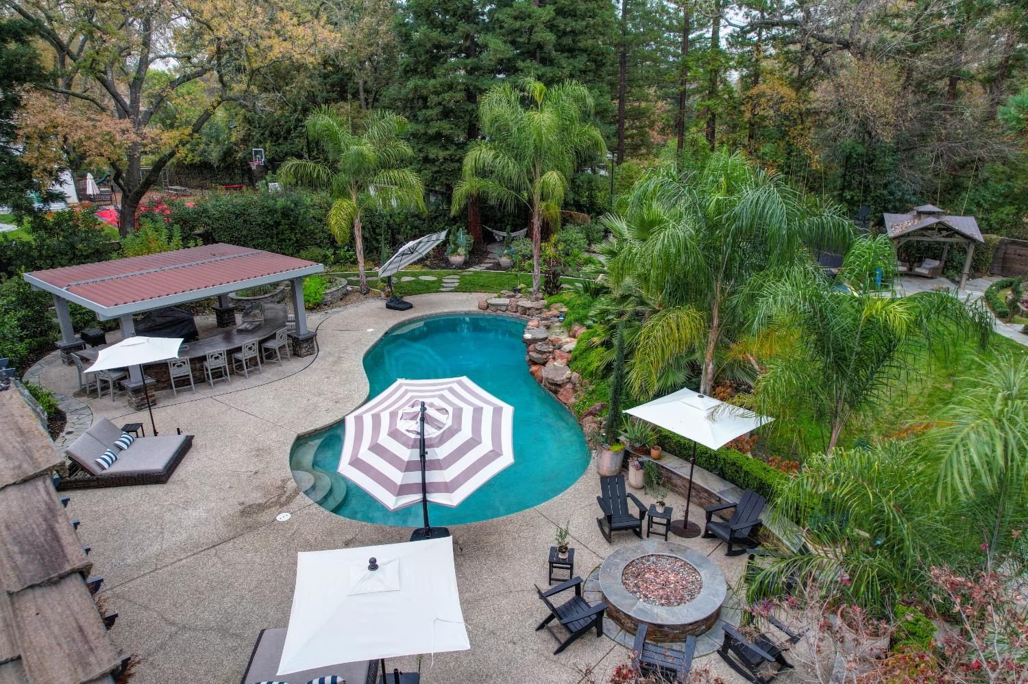 8060 Shelborne Drive