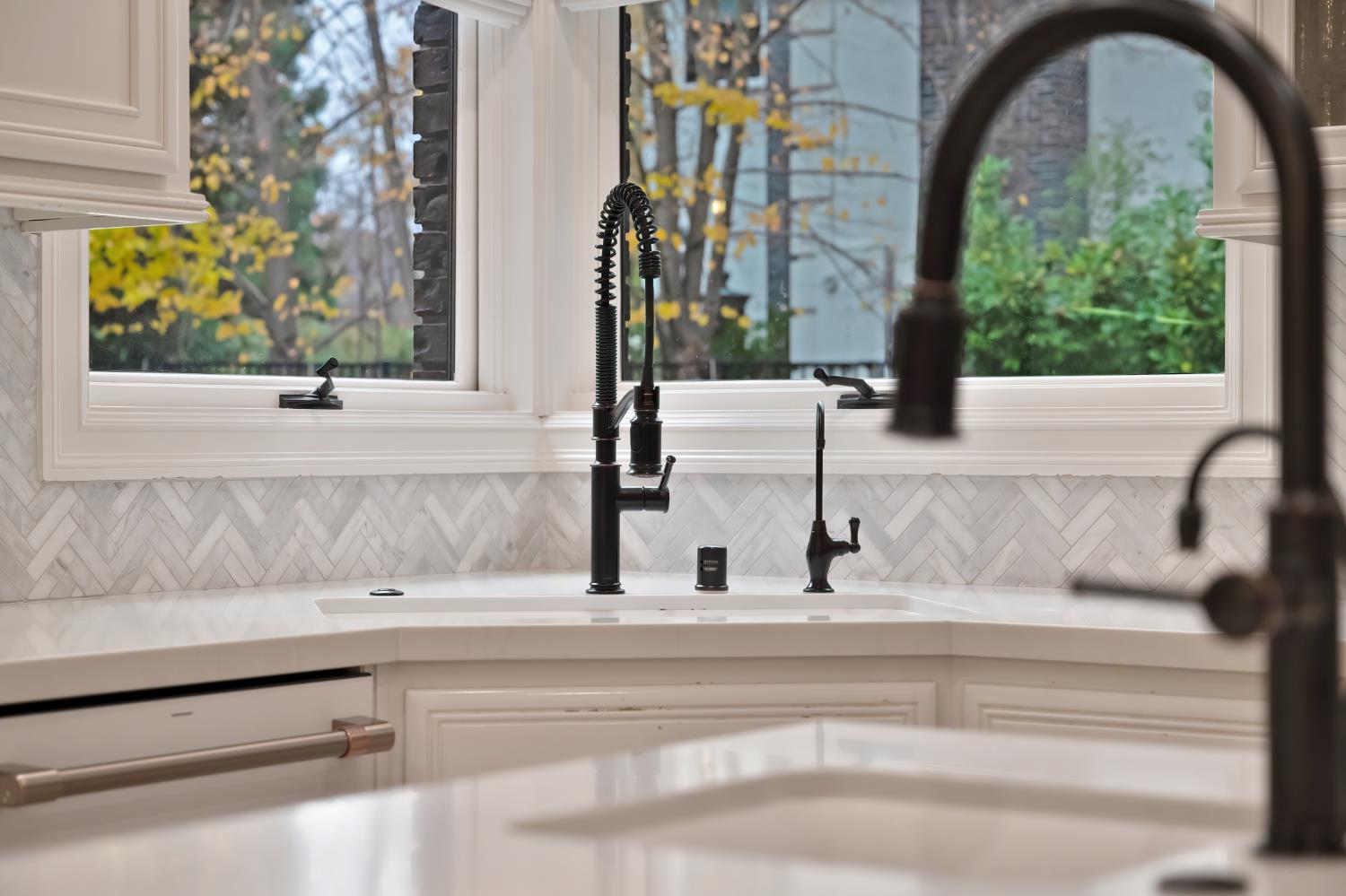 8060 Shelborne Drive