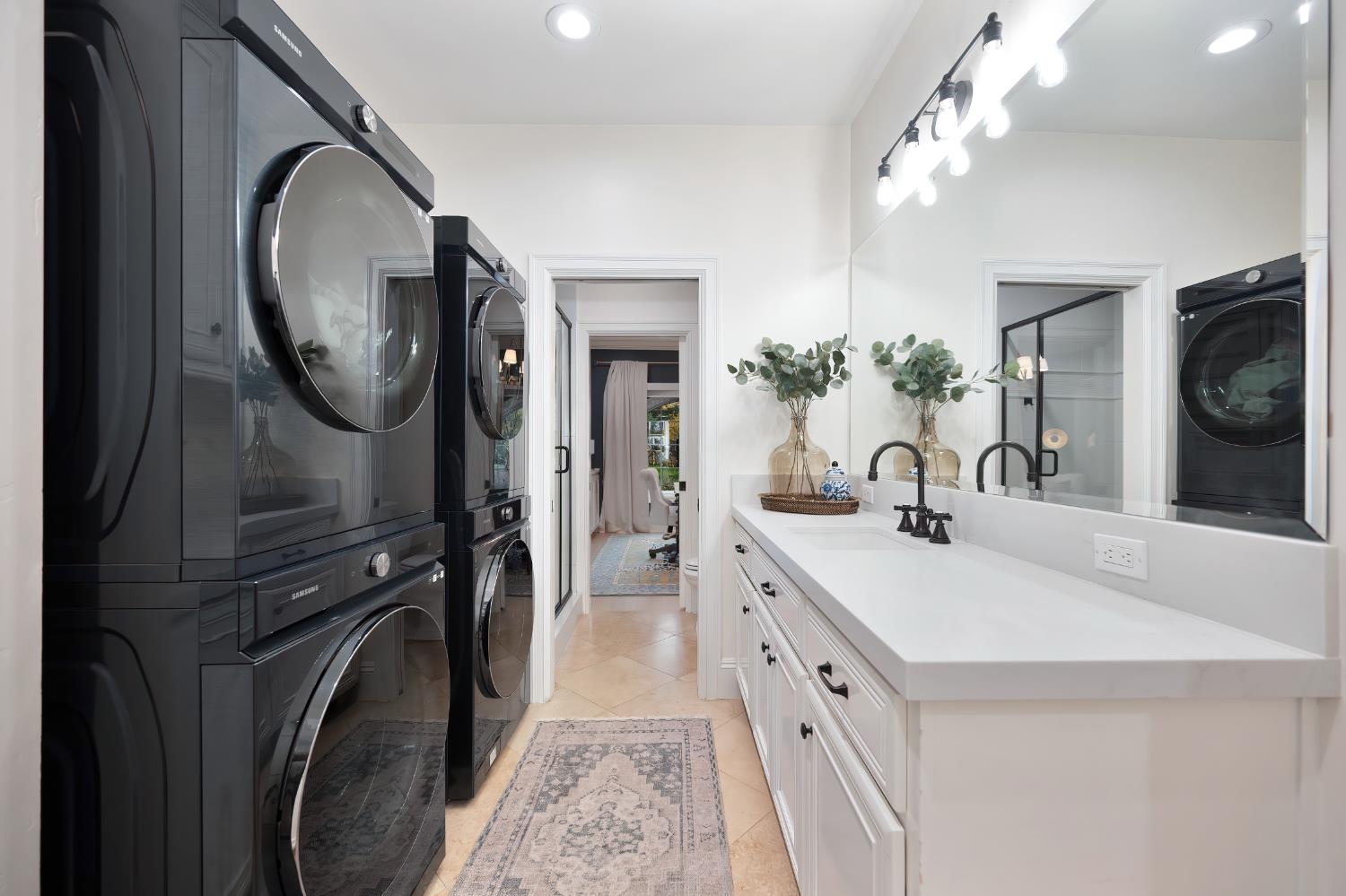 8060 Shelborne Drive