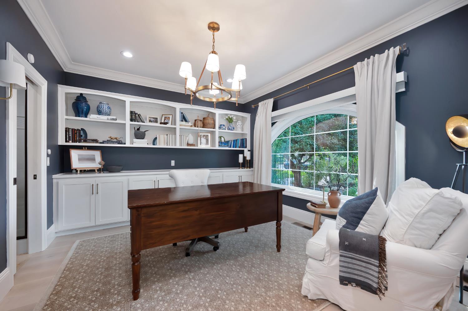 8060 Shelborne Drive