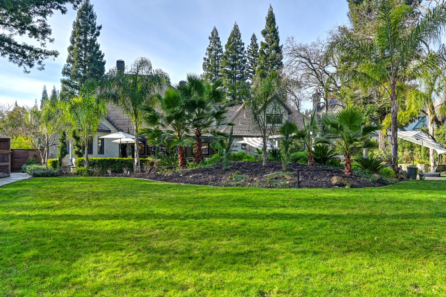 8060 Shelborne Drive