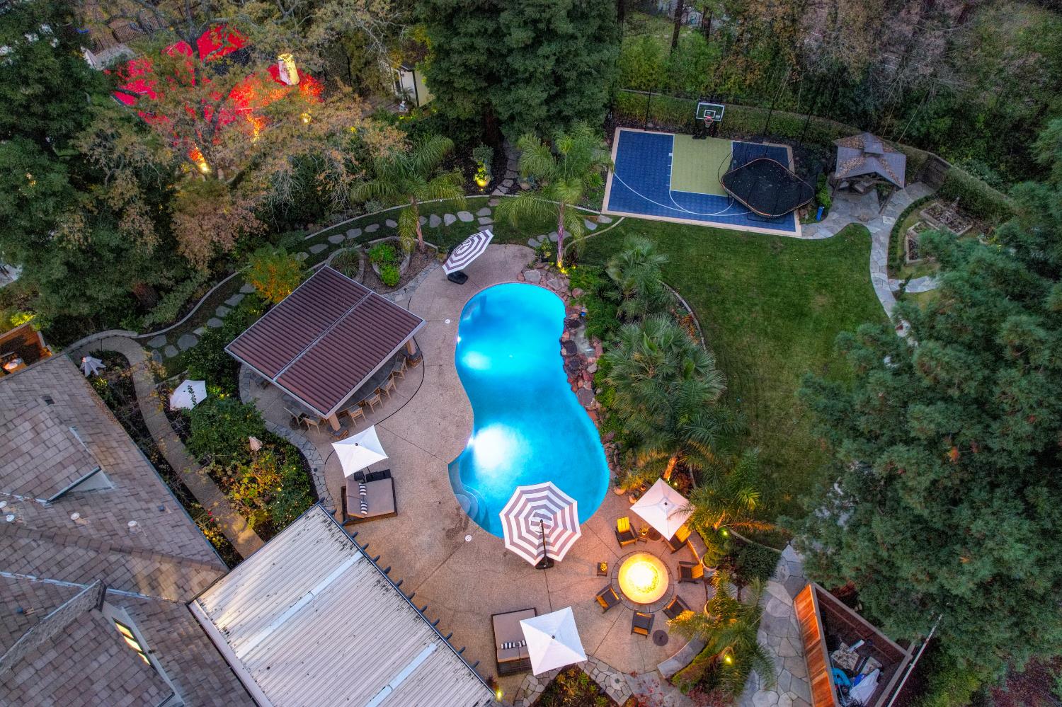 8060 Shelborne Drive