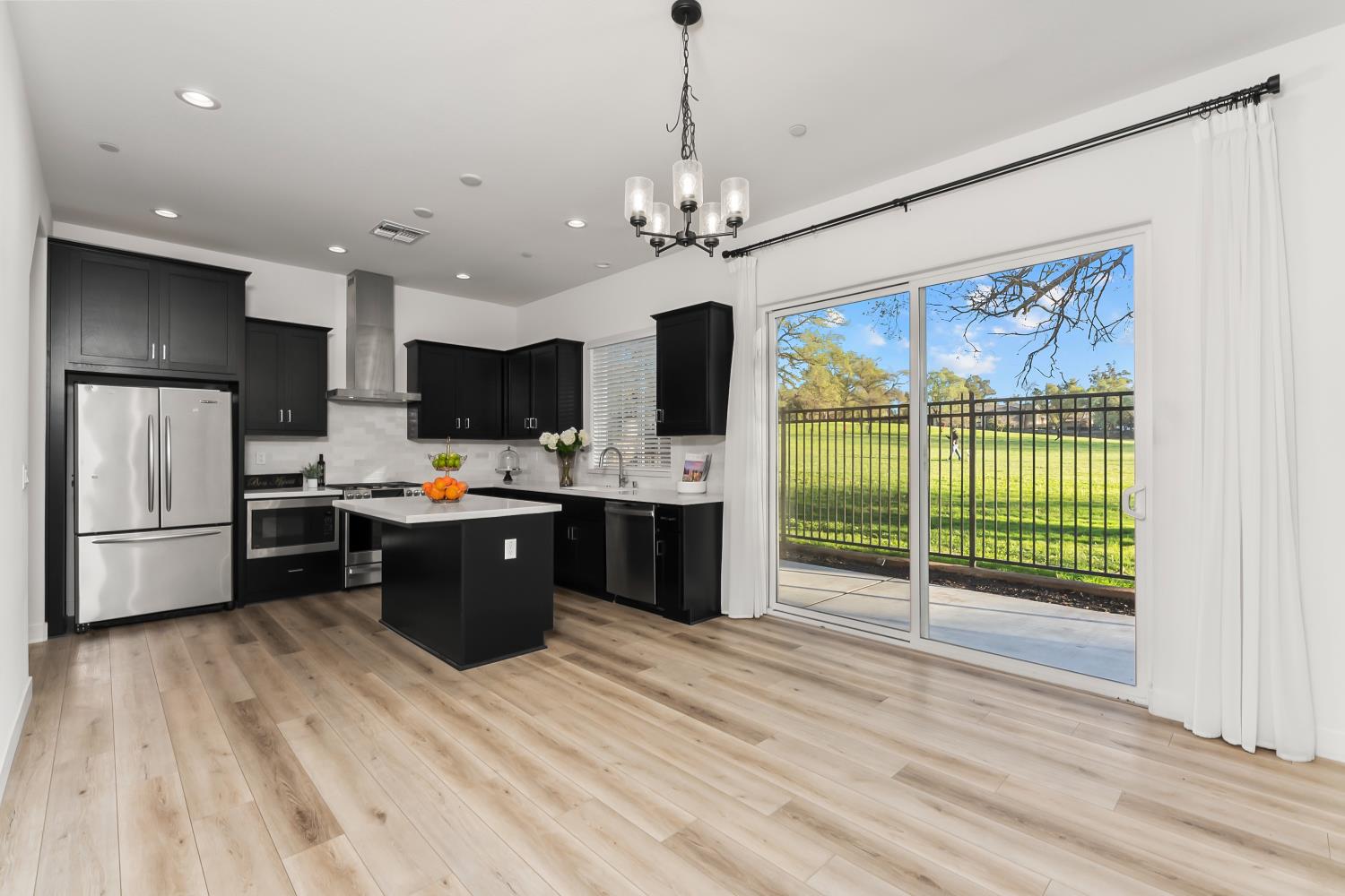 5520 Twin Bridges Loop