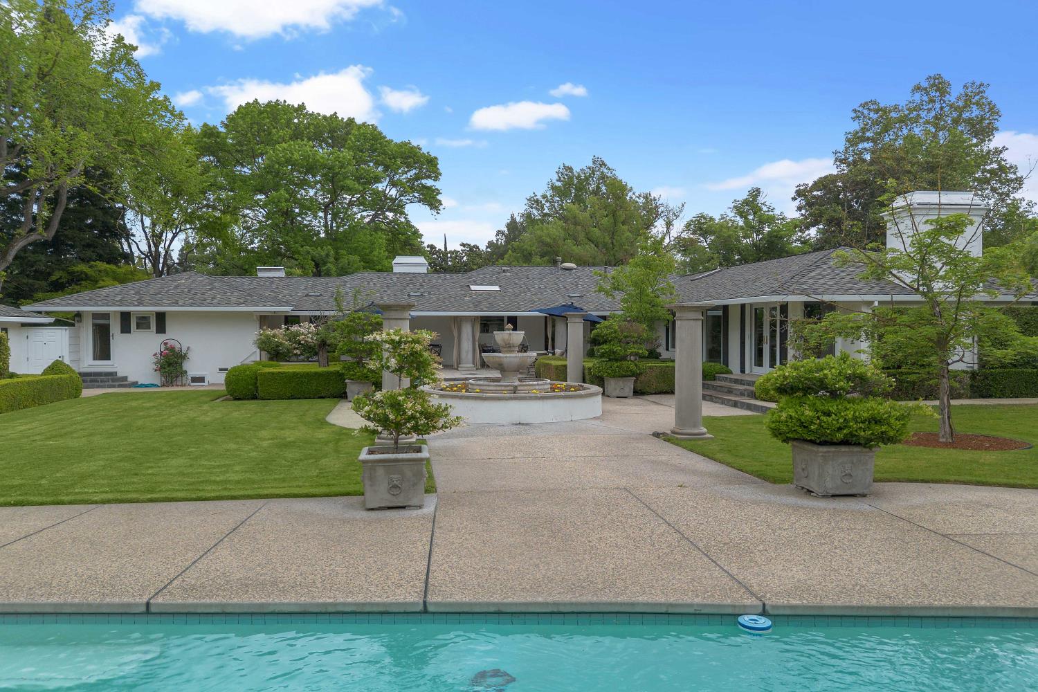 400 Crocker Road