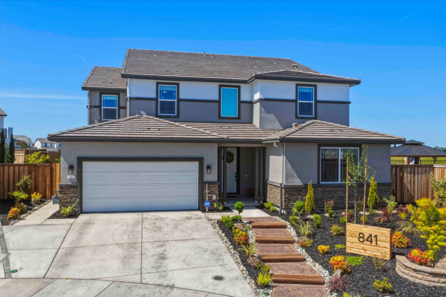 841 Rosette Court