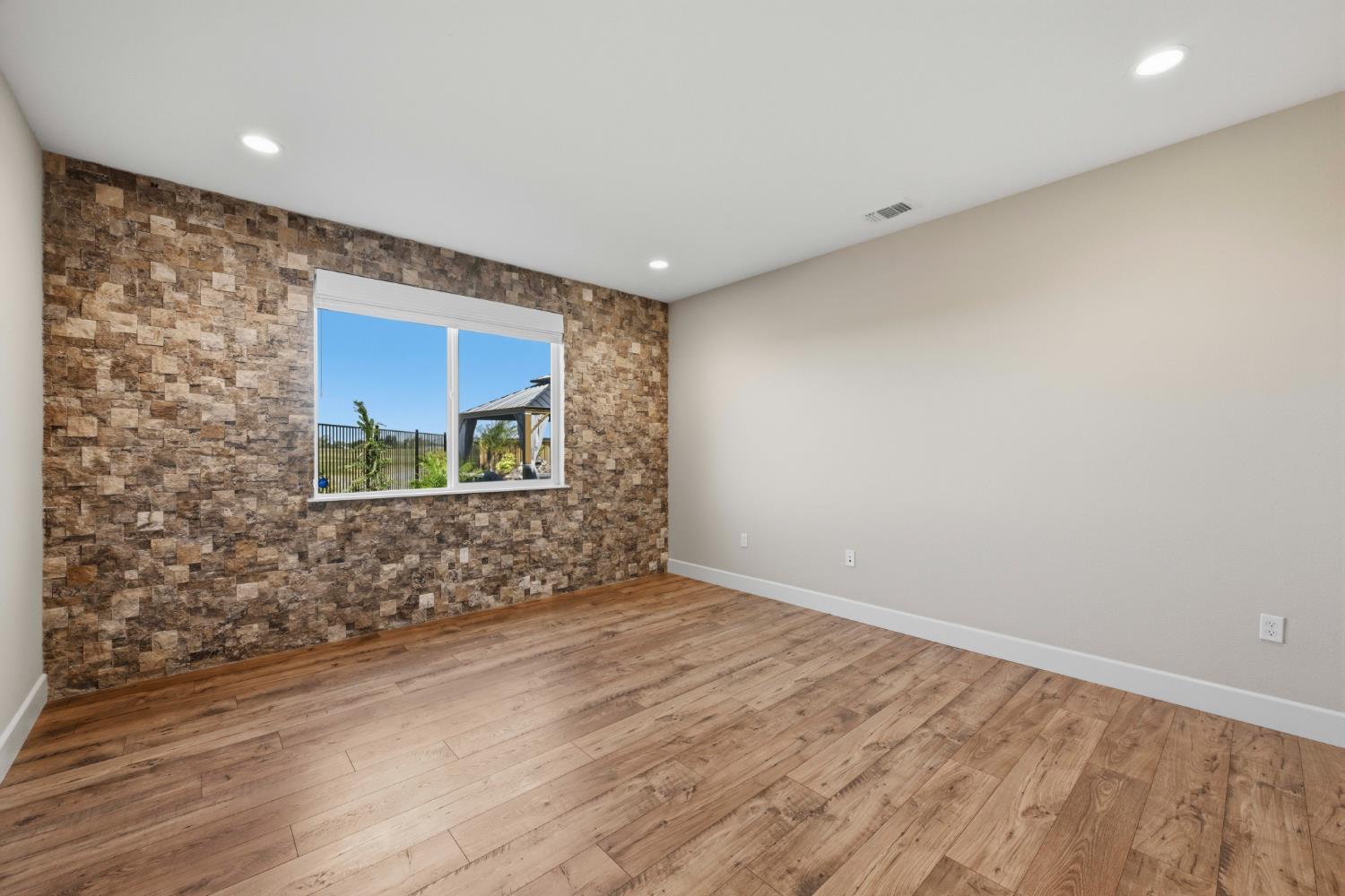 841 Rosette Court