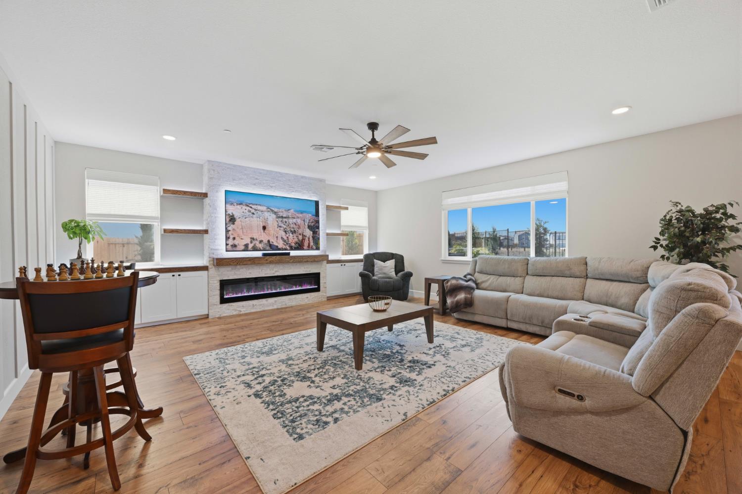 841 Rosette Court