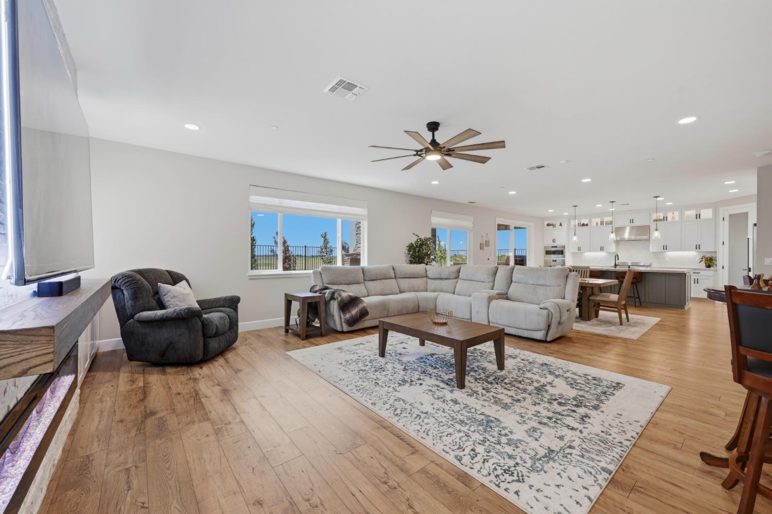 841 Rosette Court