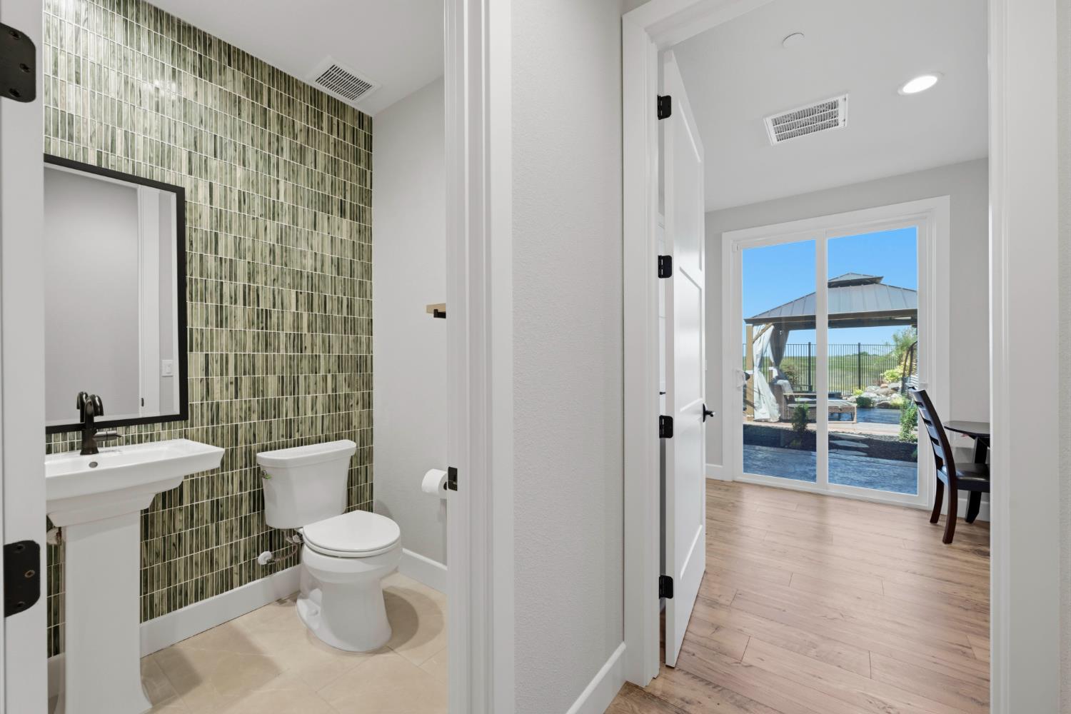 841 Rosette Court