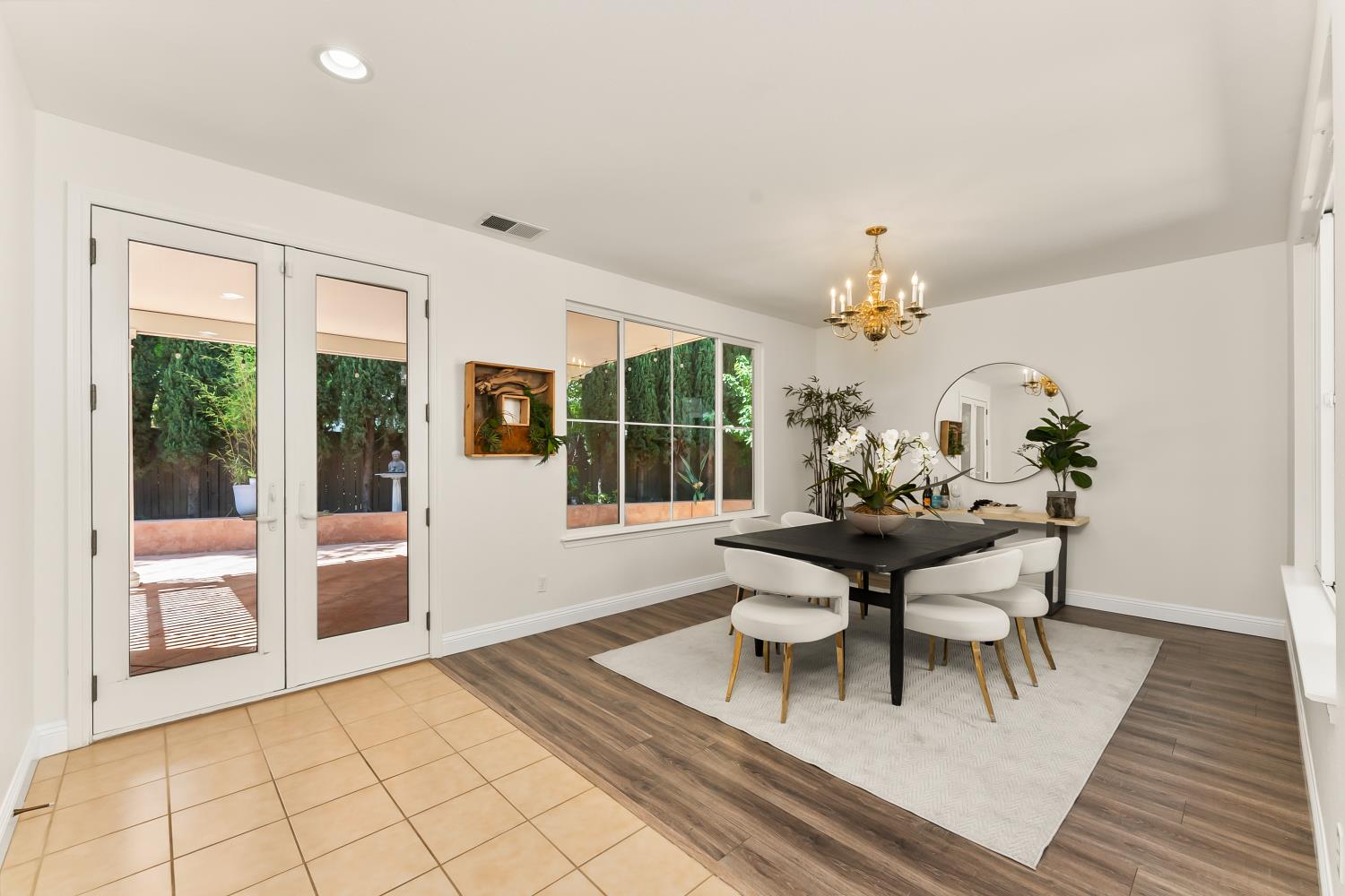 116 Wolf River Court
