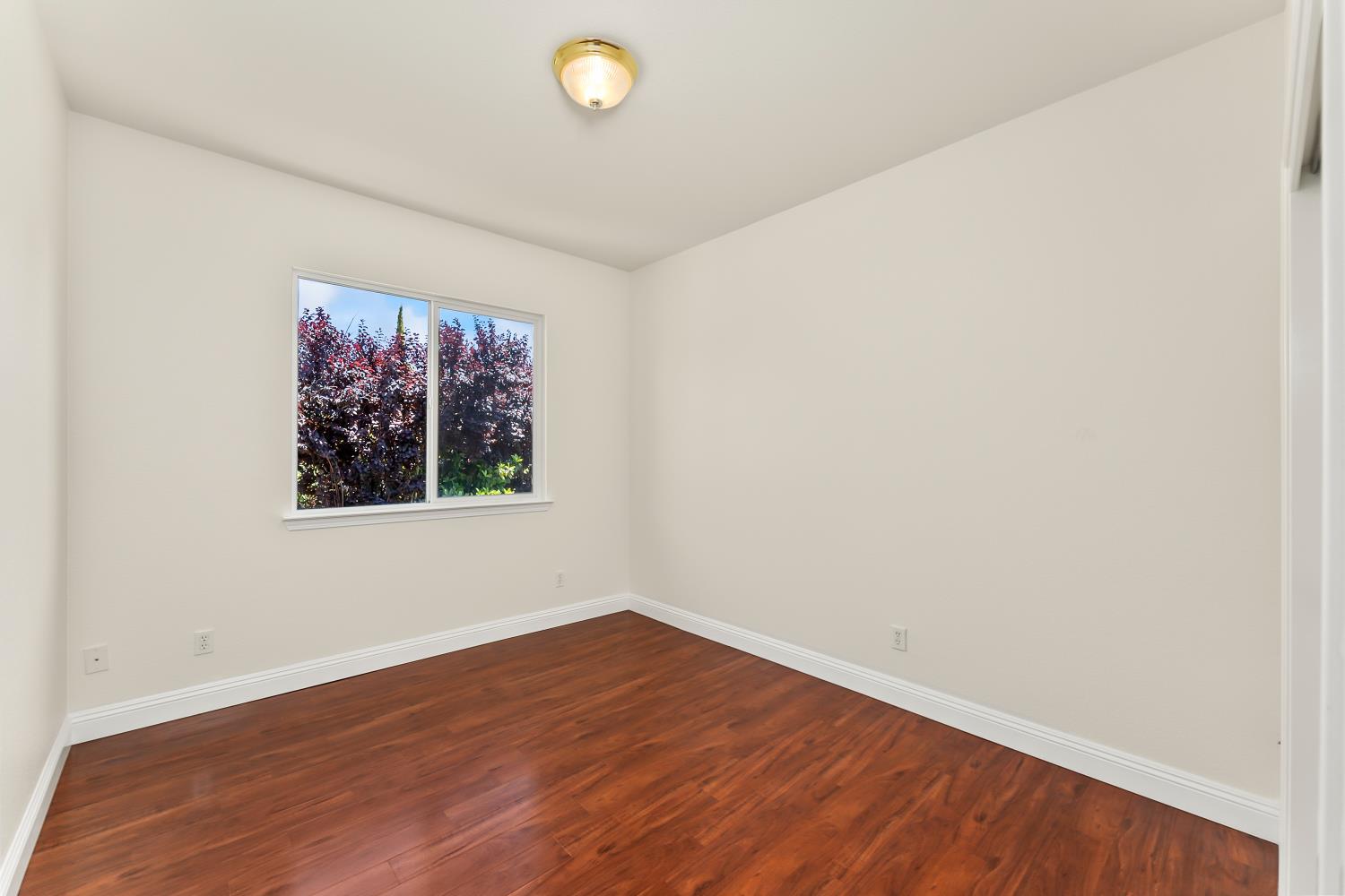 116 Wolf River Court