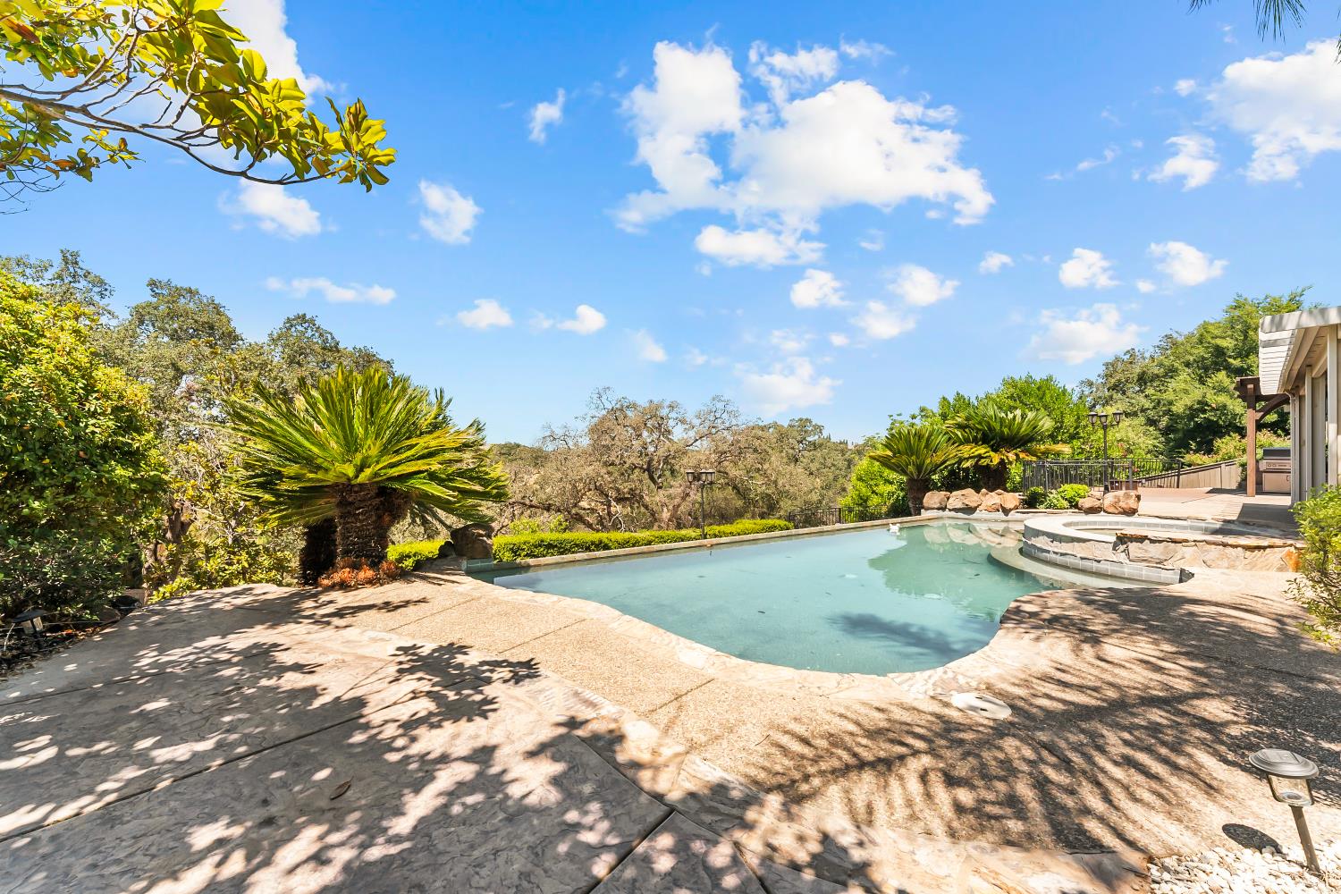 1580 Vista Ridge Way
