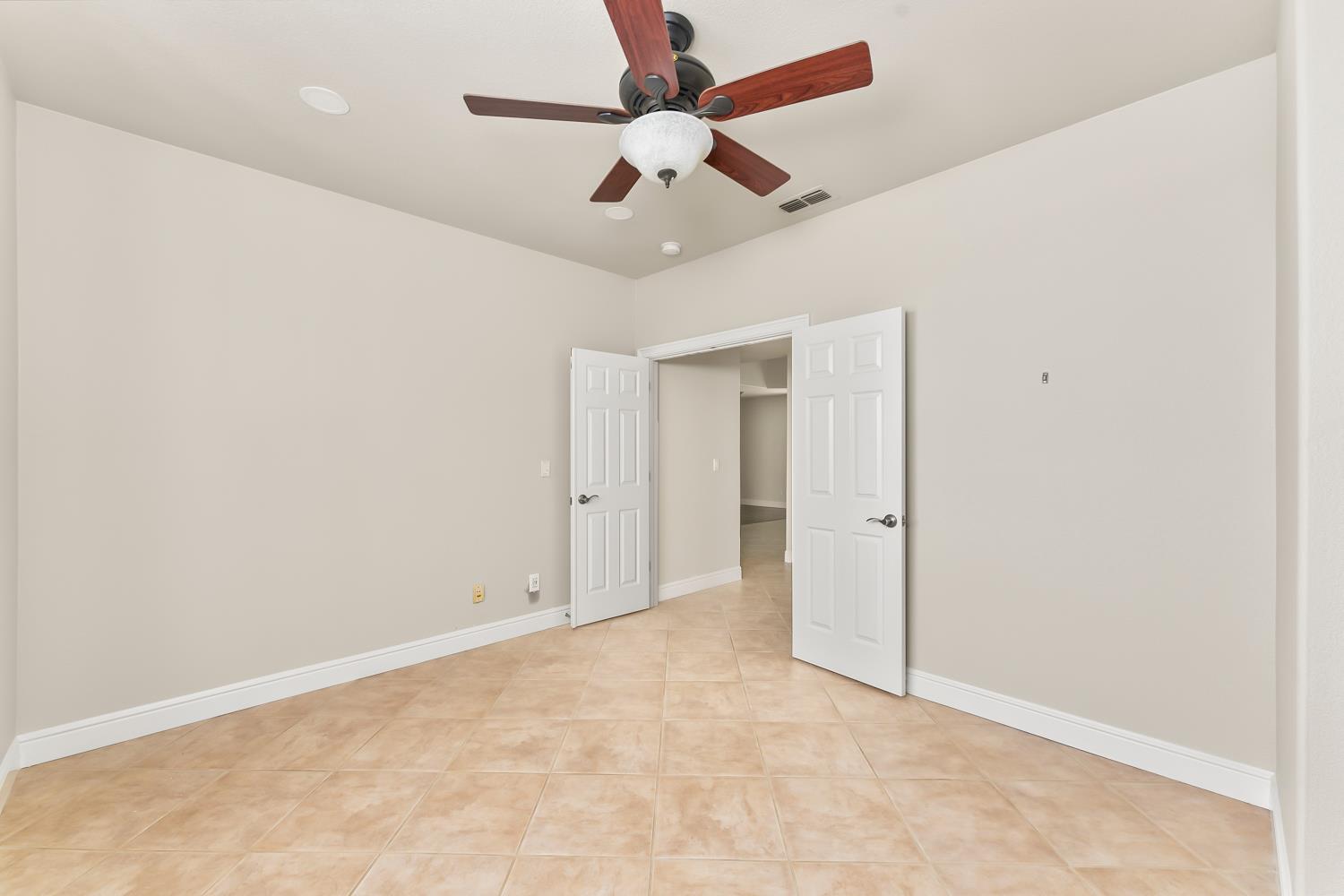1580 Vista Ridge Way