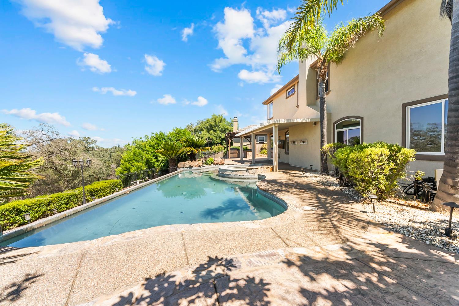 1580 Vista Ridge Way