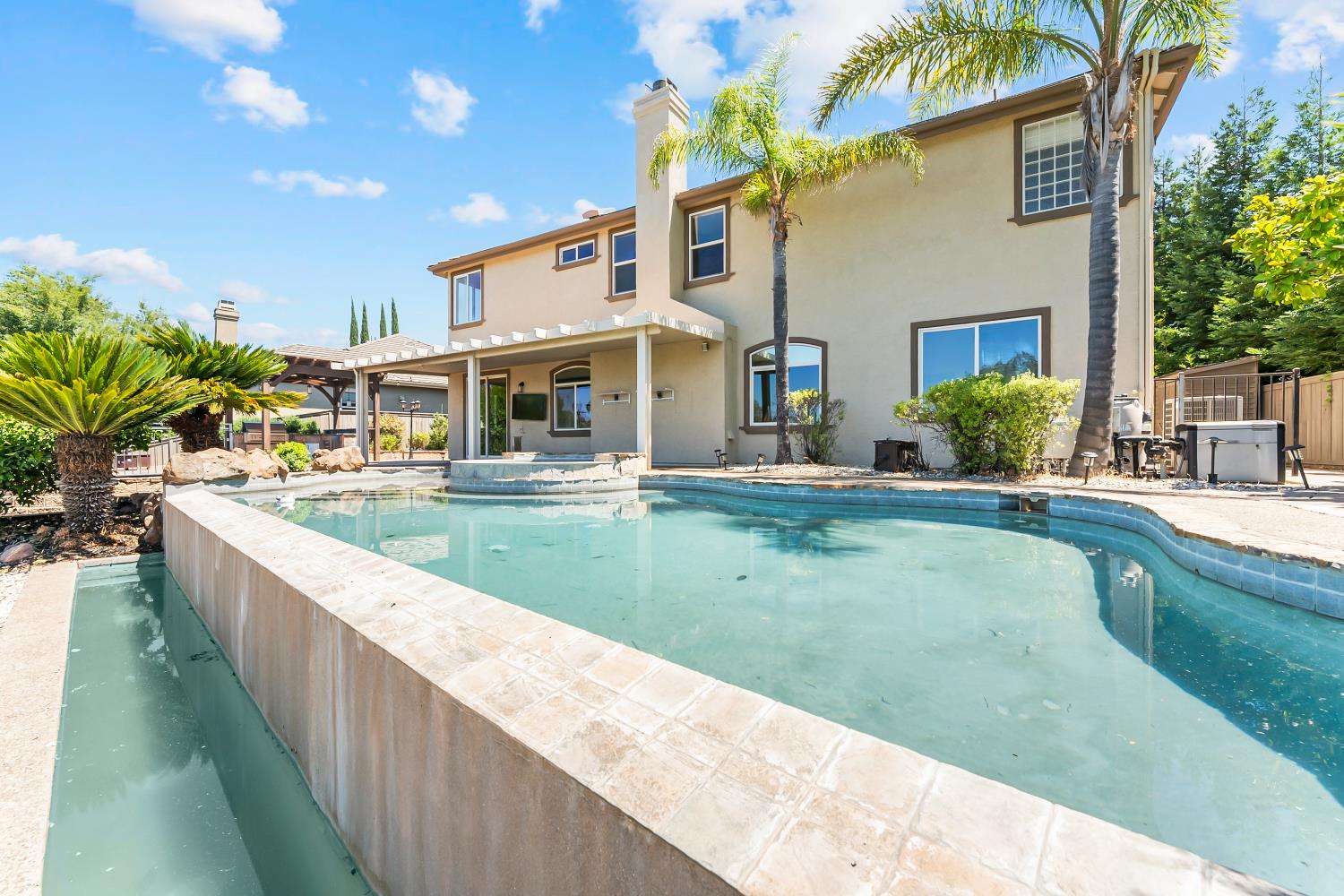 1580 Vista Ridge Way