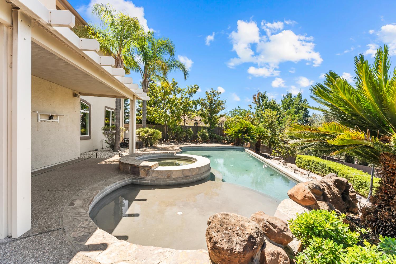 1580 Vista Ridge Way