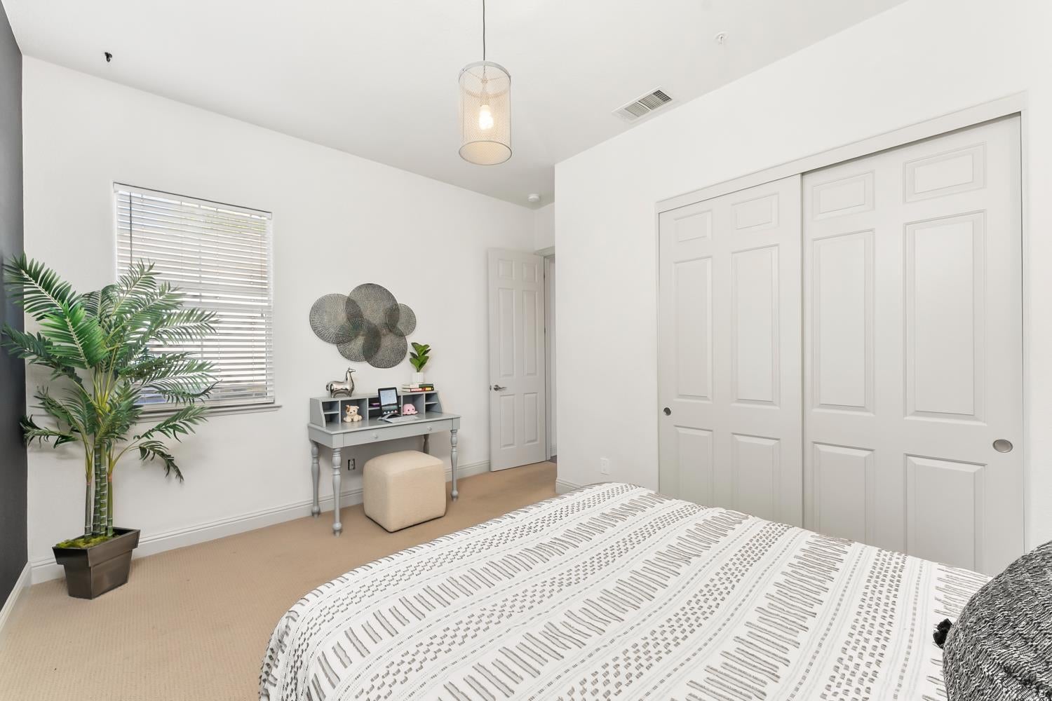 4704 Gatwick Court
