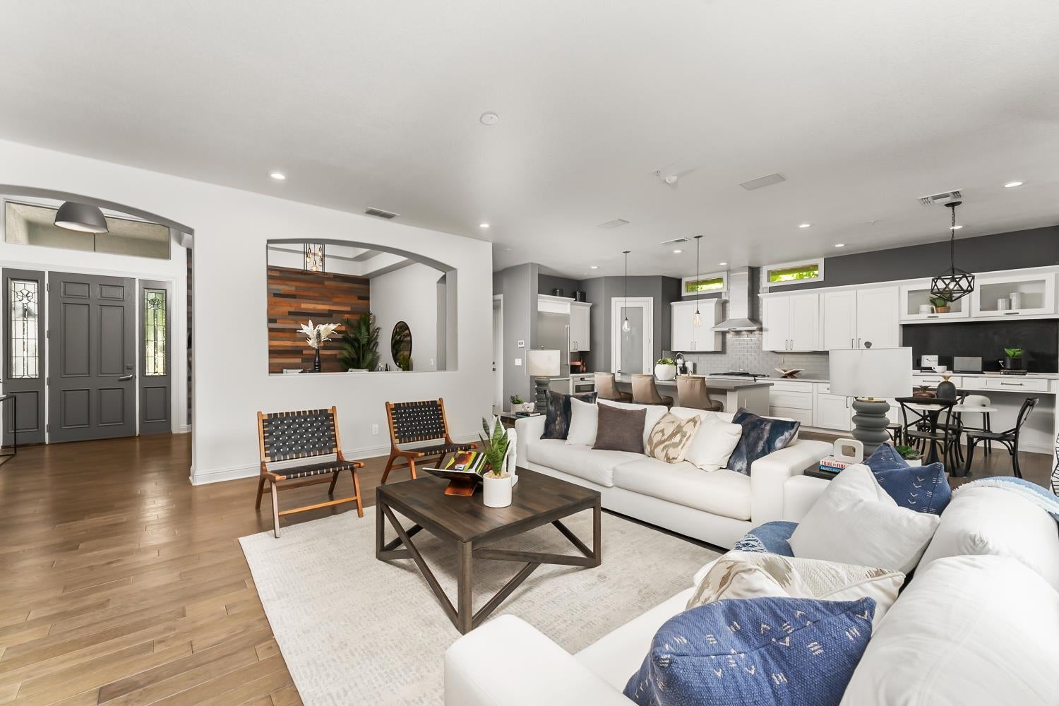 4704 Gatwick Court