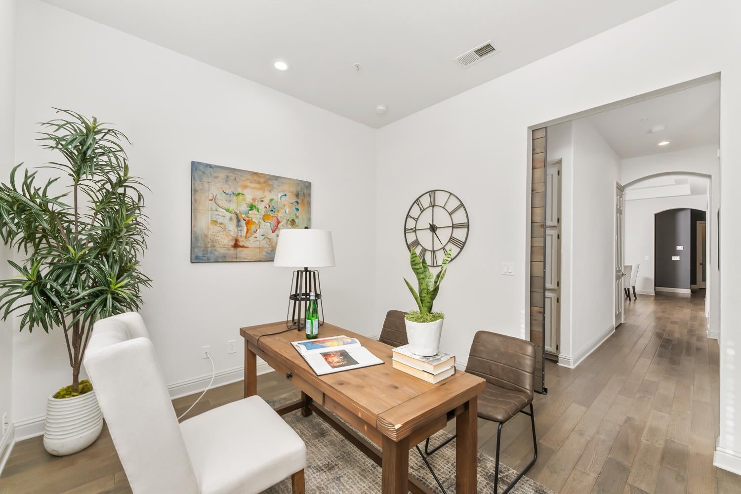 4704 Gatwick Court