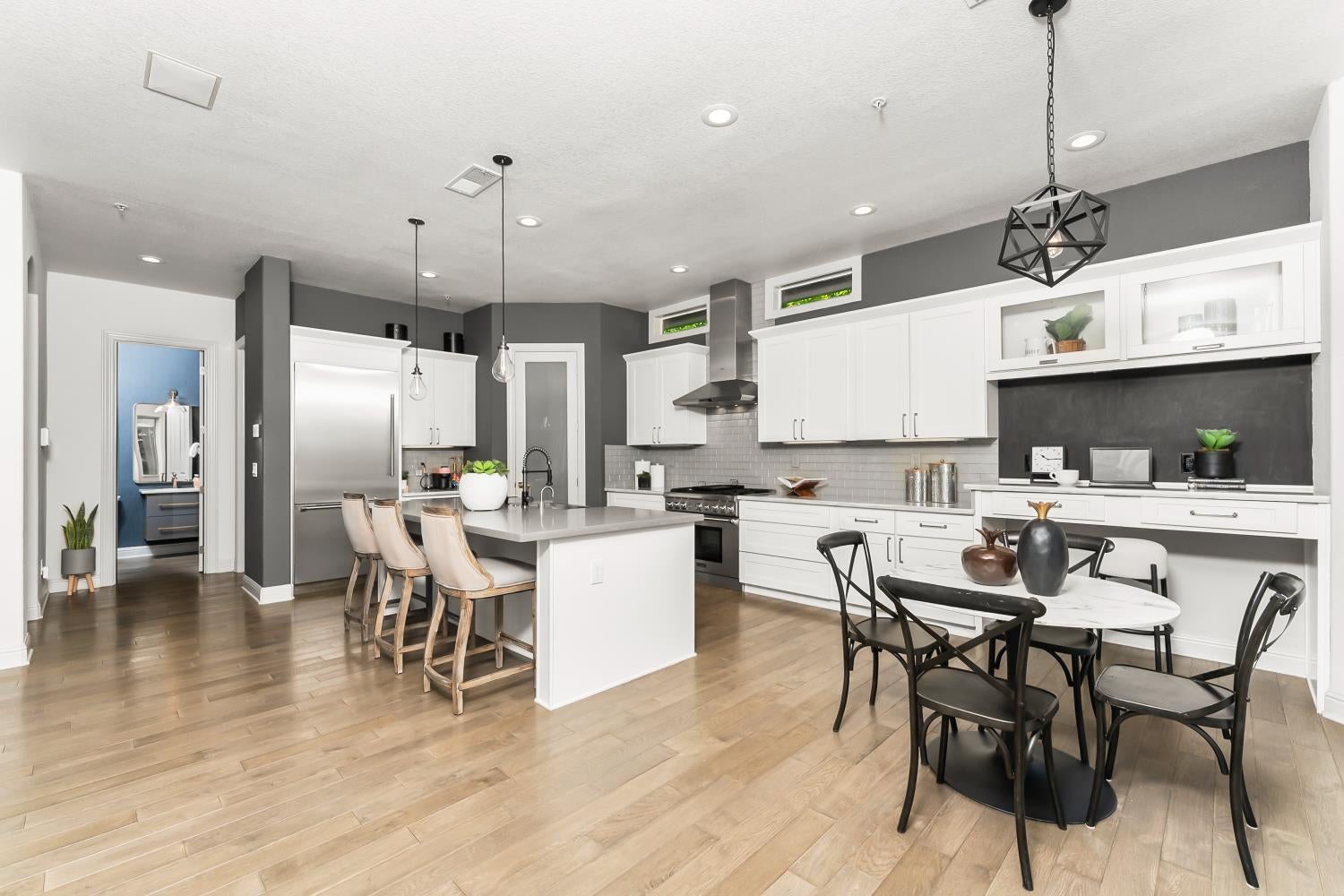 4704 Gatwick Court