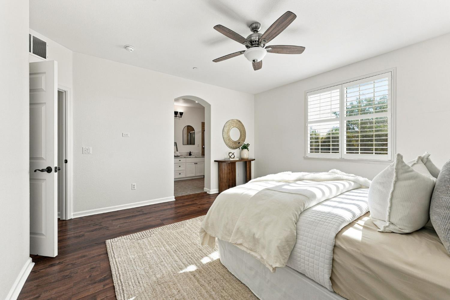 7515 Sheldon Road 14103