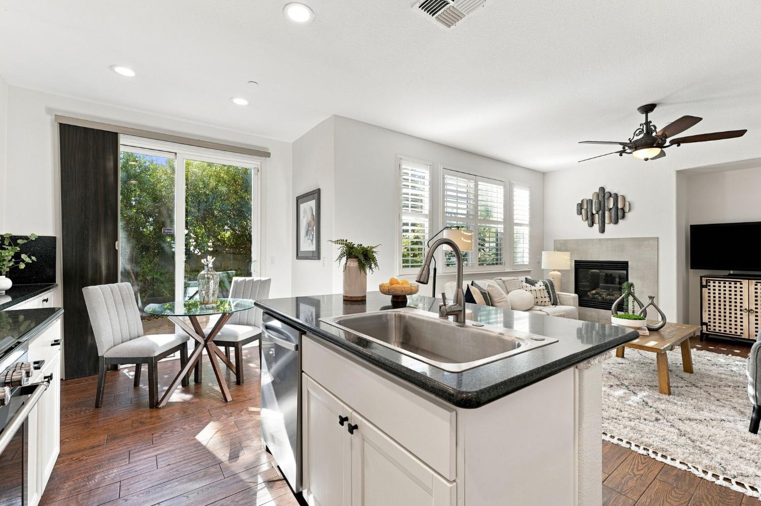 7515 Sheldon Road 14103