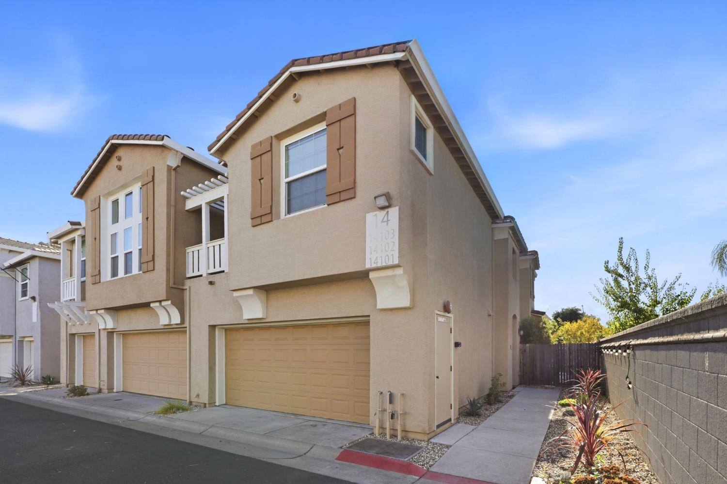 7515 Sheldon Road 14103