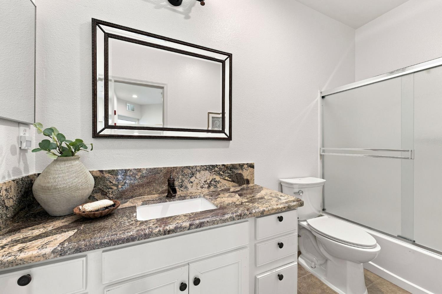 7515 Sheldon Road 14103