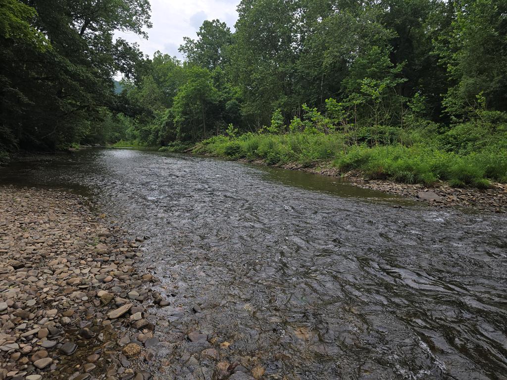 258 Pleasant Stream
