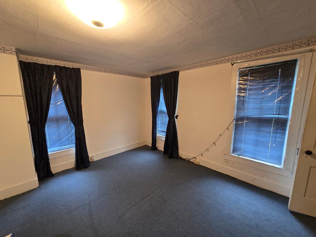 258 Pleasant Stream