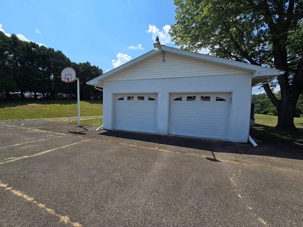 29475 Route 220