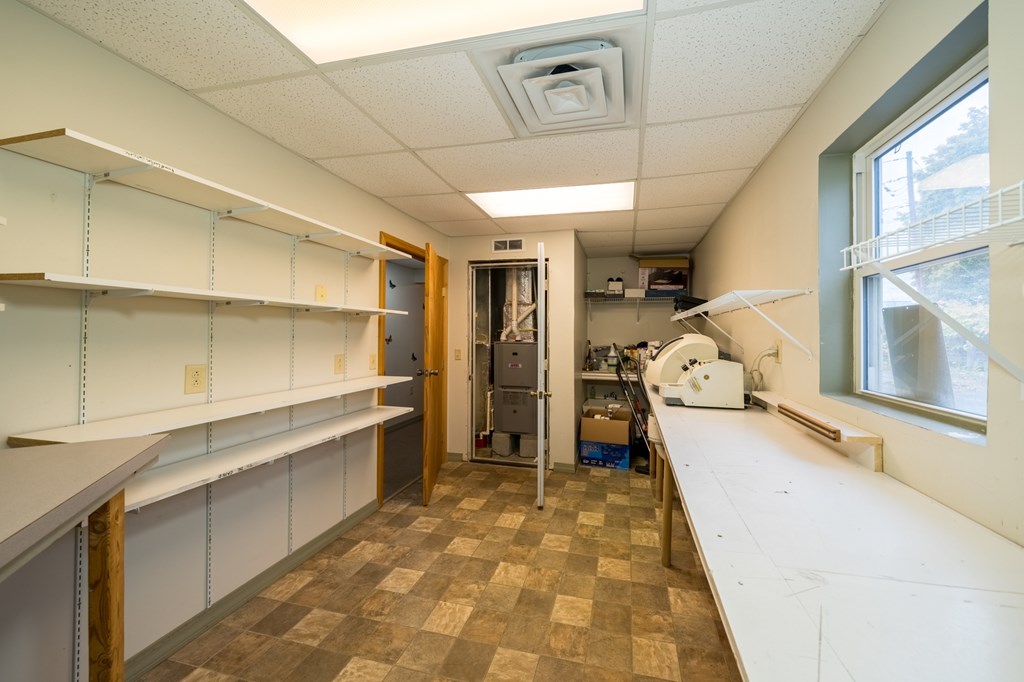 523 S Main St, Athens