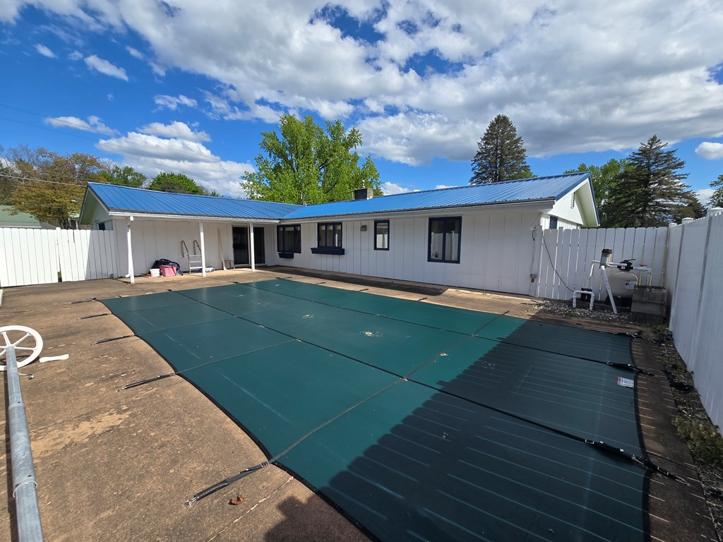 16 Horton Ln
