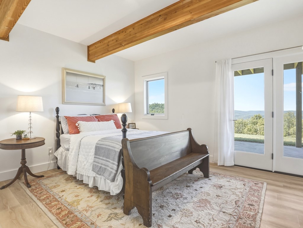1383 Orange Hill