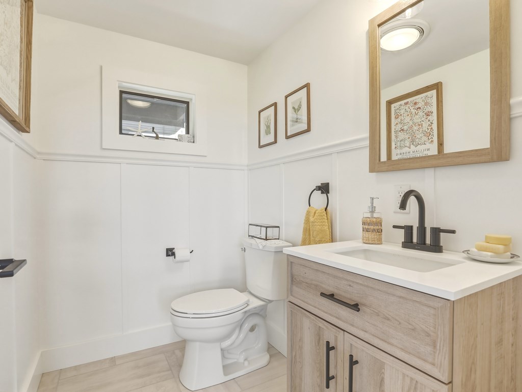 1383 Orange Hill