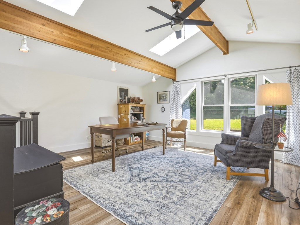 1383 Orange Hill
